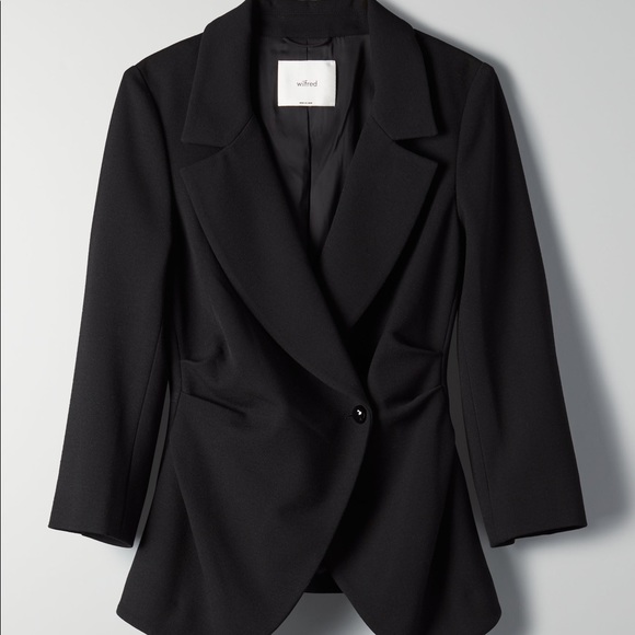Aritzia Jackets & Blazers - Aritzia Selina Blazer From Wilfred